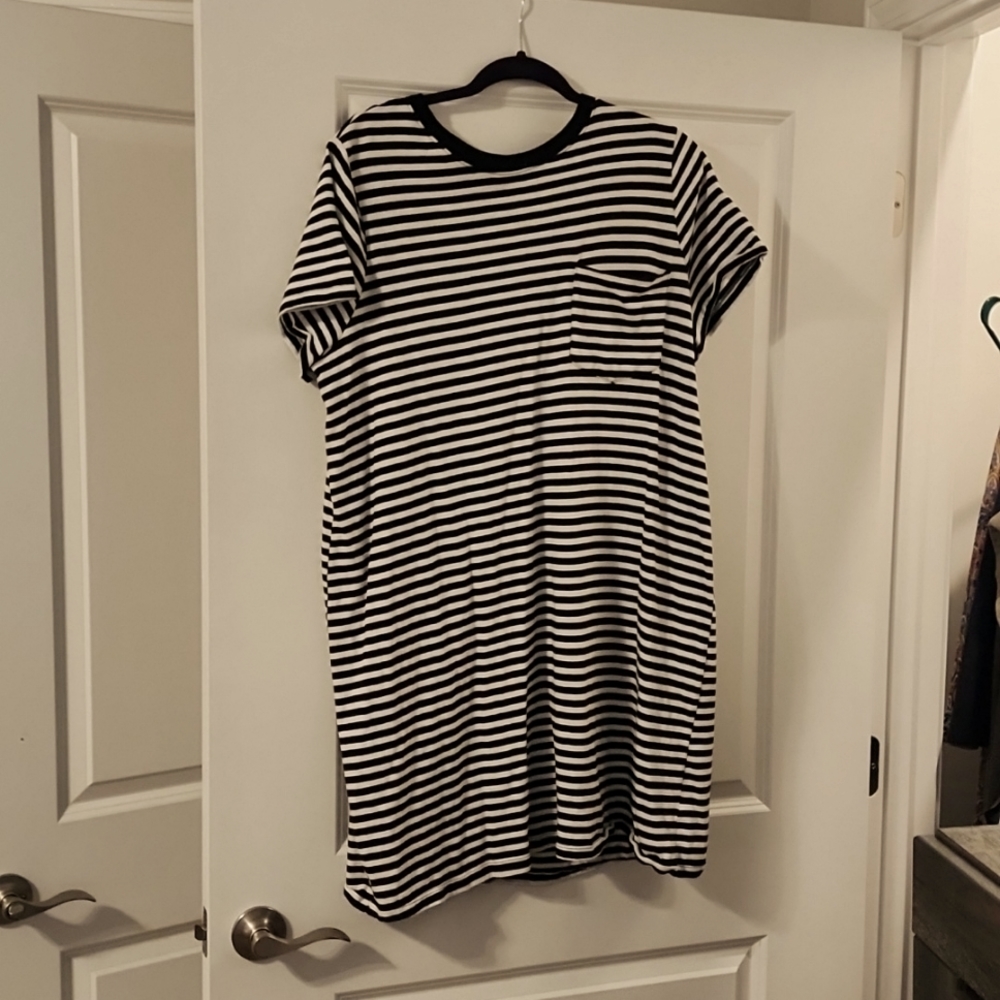 Stripped dress